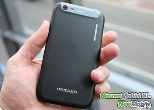Alcatel One Touch 995 - не дорогой смартфон на базе Android 4.0 (3 фото)