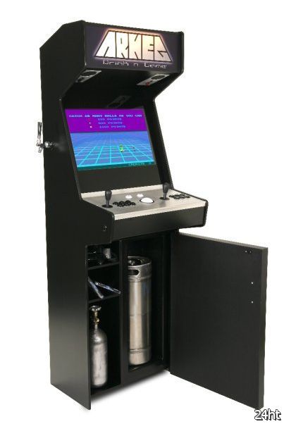 Игровой автомат со встроенным пивным краном (2 фото)