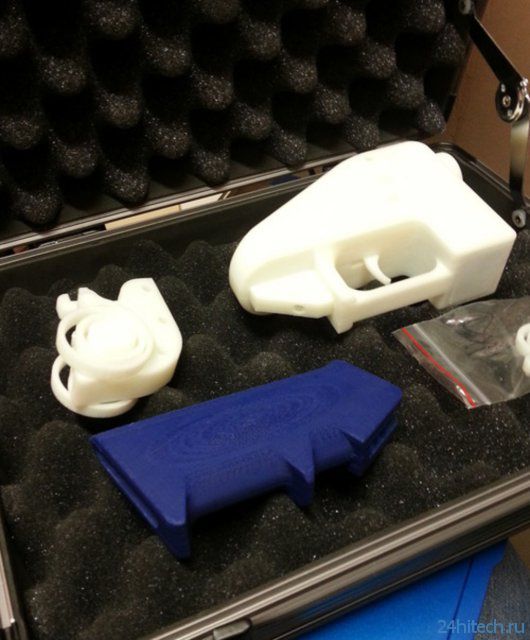 Распечатанное на 3D-принтере оружие полшло испытания (14 фото + видео)