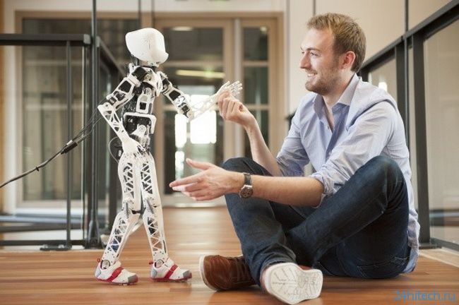 Poppy: двуногий робот-гуманоид от французских робототехников