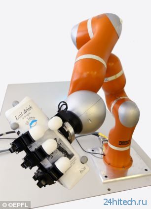 Роботическая рука-манипулятор сможет поймать брошенный в неё предмет