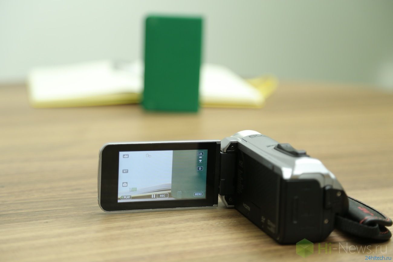 Обзор защищенной видеокамеры JVC GZ-R10SE