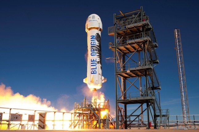 Компания Blue Origin произвела повторные запуск и посадку уже использованной ракеты