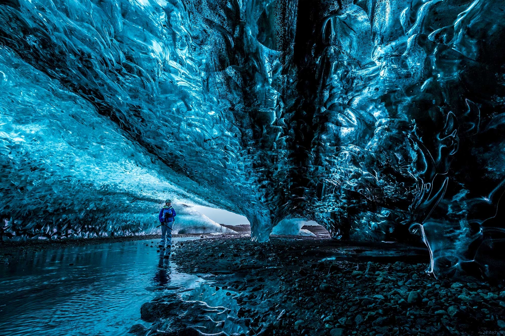 Теплые антарктические пещеры прячут тайную жизнь