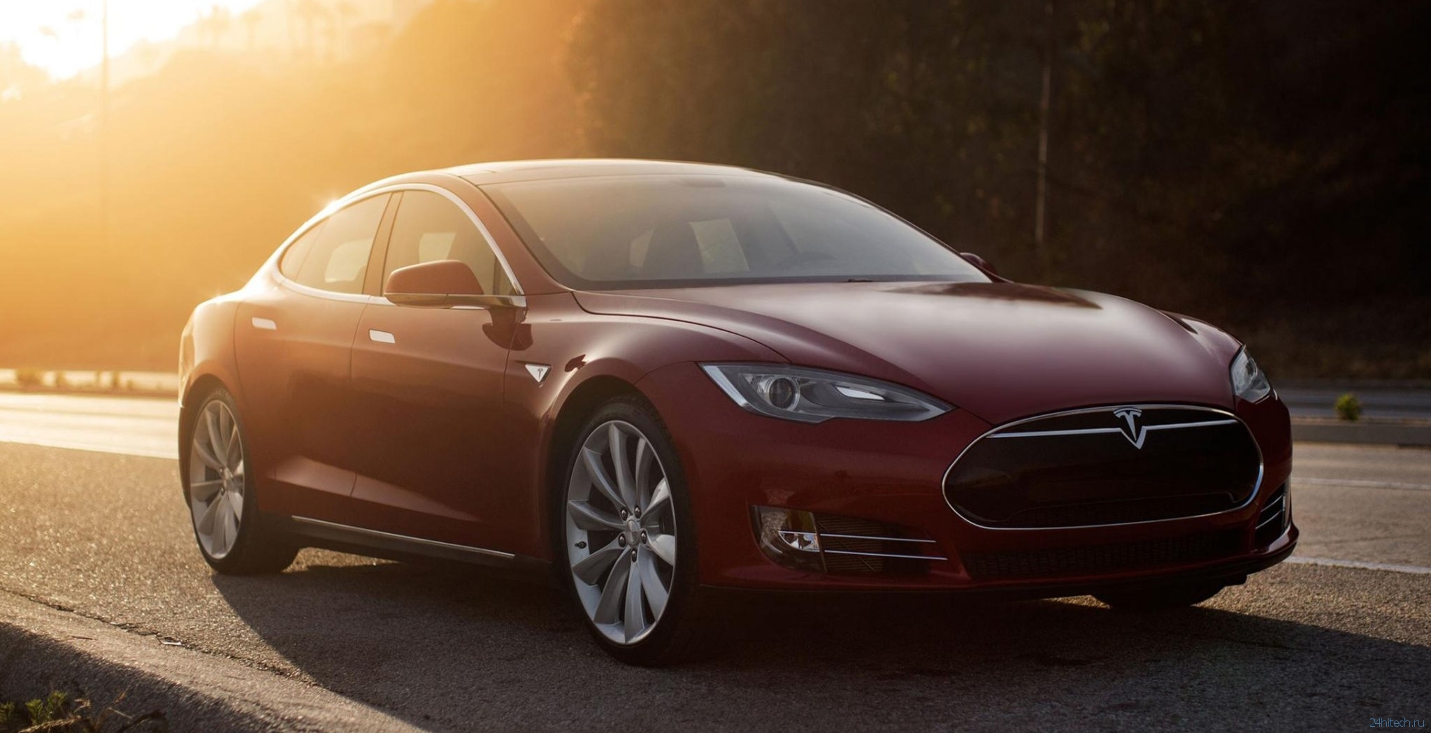 Спасая людей от урагана, Tesla разблокировала батареи своих авто