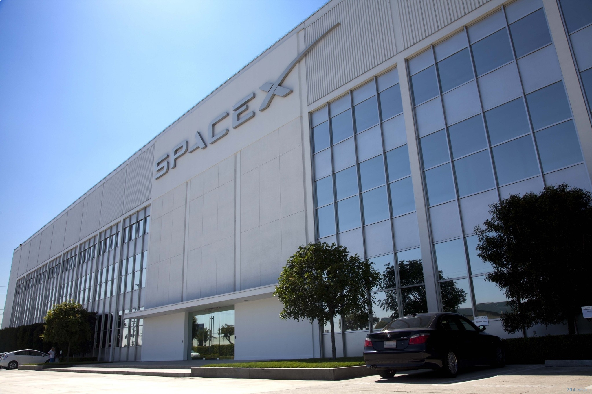 SpaceX объявила о начале третьего этапа в конкурсе кабин Hyperloop