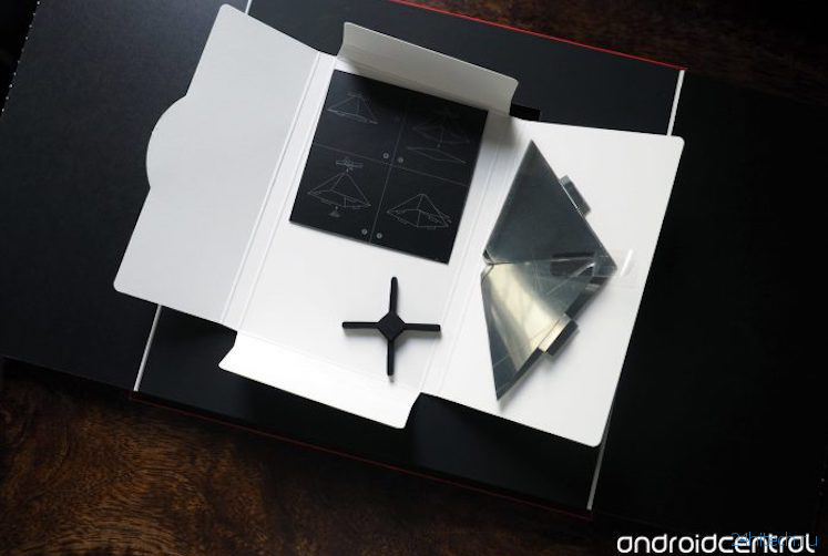 OnePlus порадовала поклонников «Звёздных войн» скрытой голограммой в упаковке смартфона