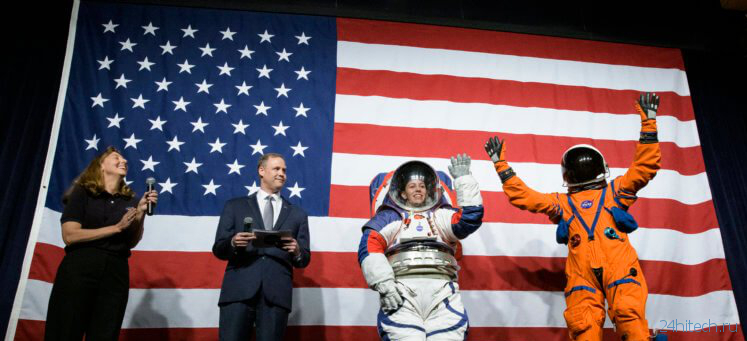 NASA показала скафандр, в котором американцы вернутся на Луну