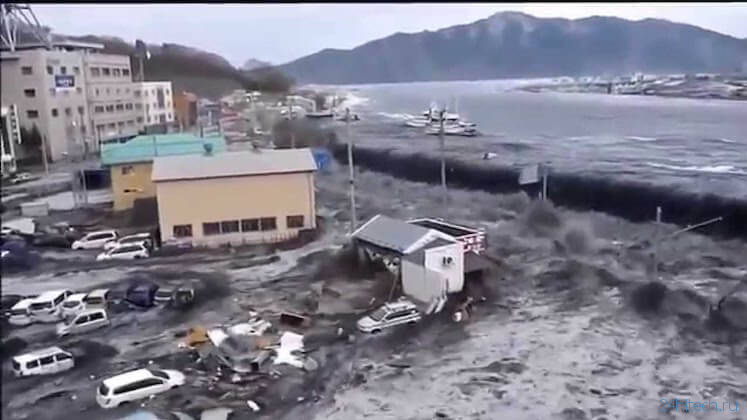 Какая высота была у самого большого цунами