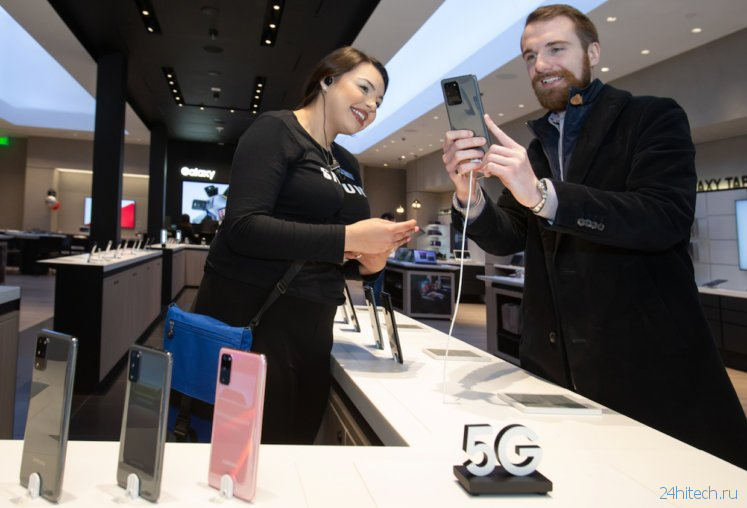 Ӧбнулись: Samsung снова снизила цены на свои смартфоны в России