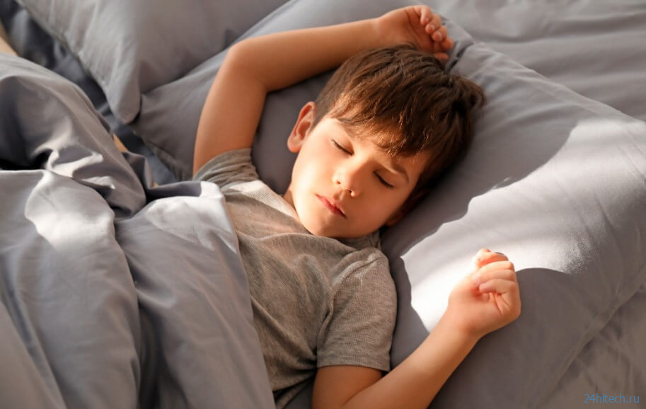 Почему дети спят дольше взрослых? 
