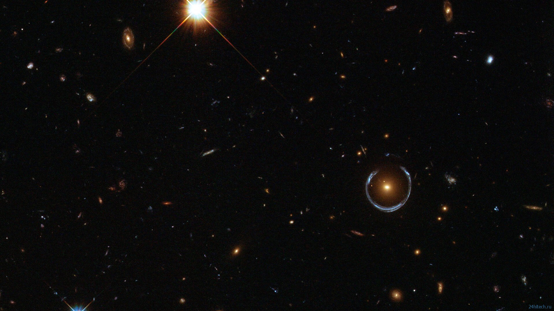 Hubble сфотографировал самое большое из известных ;колец Эйнштейна 
