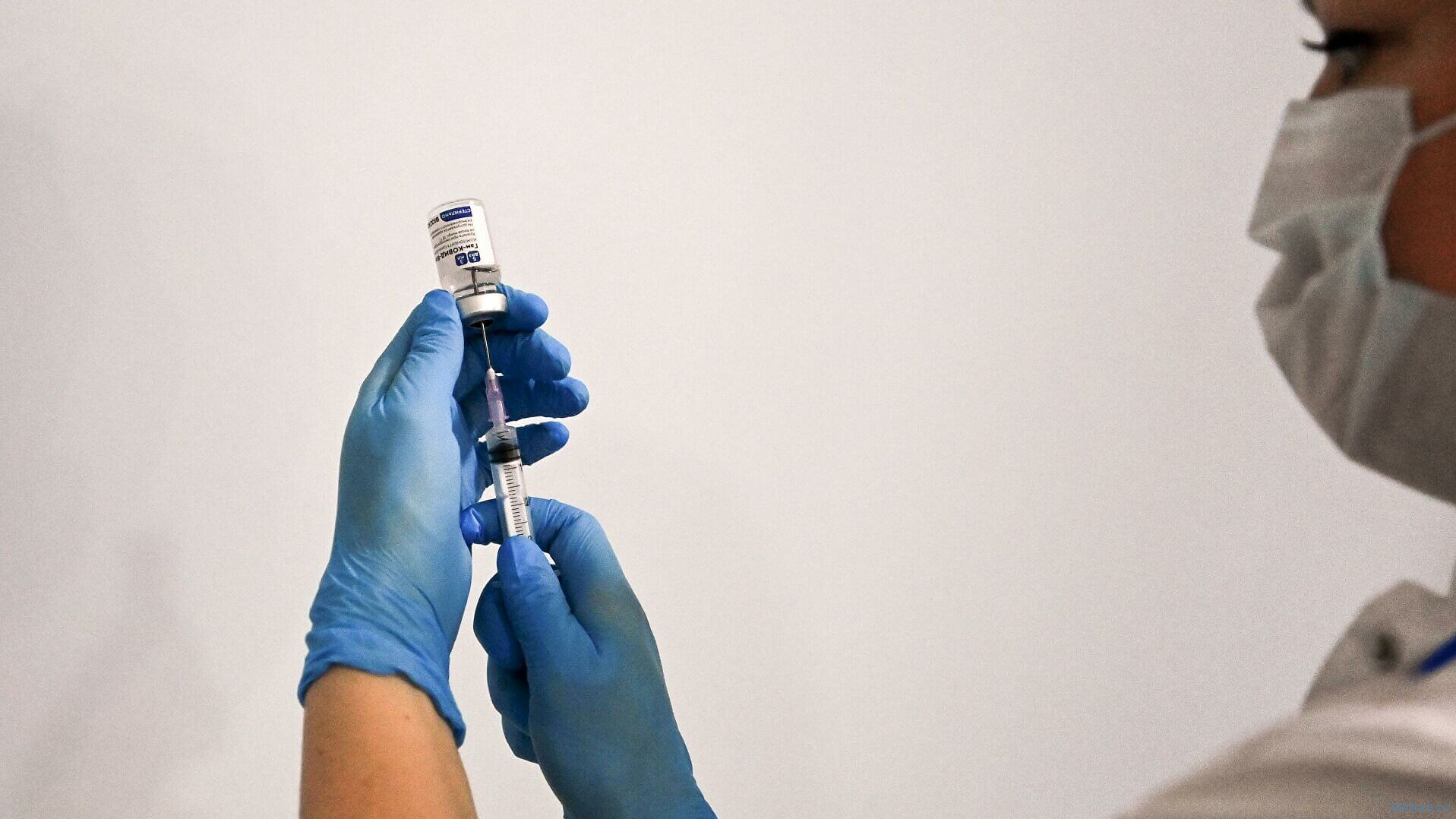 Российская вакцина «Спутник-V» признана эффективной и безопасной 