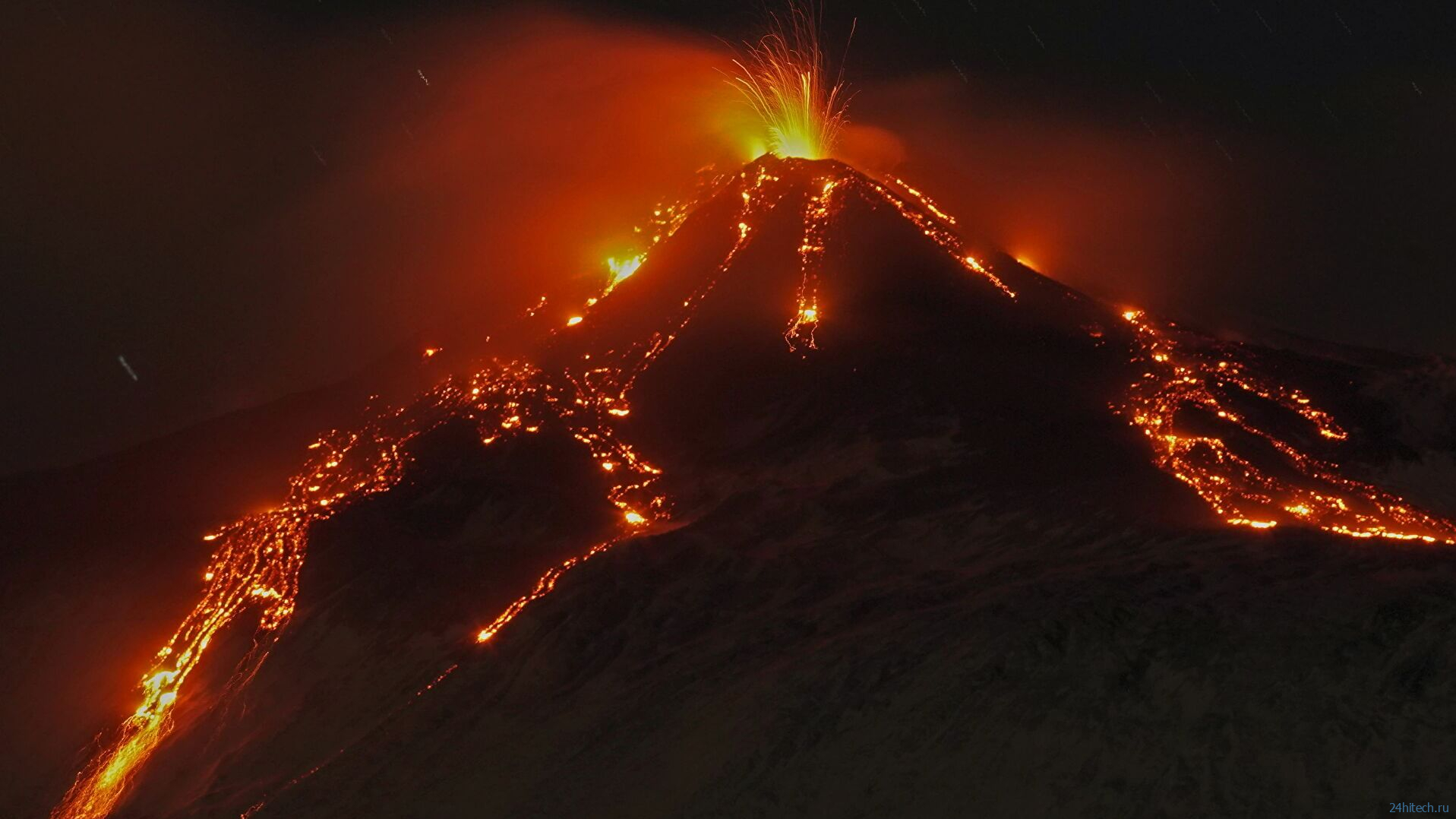 В мире насчитывается по меньшей мере 1500 активных вулканов 