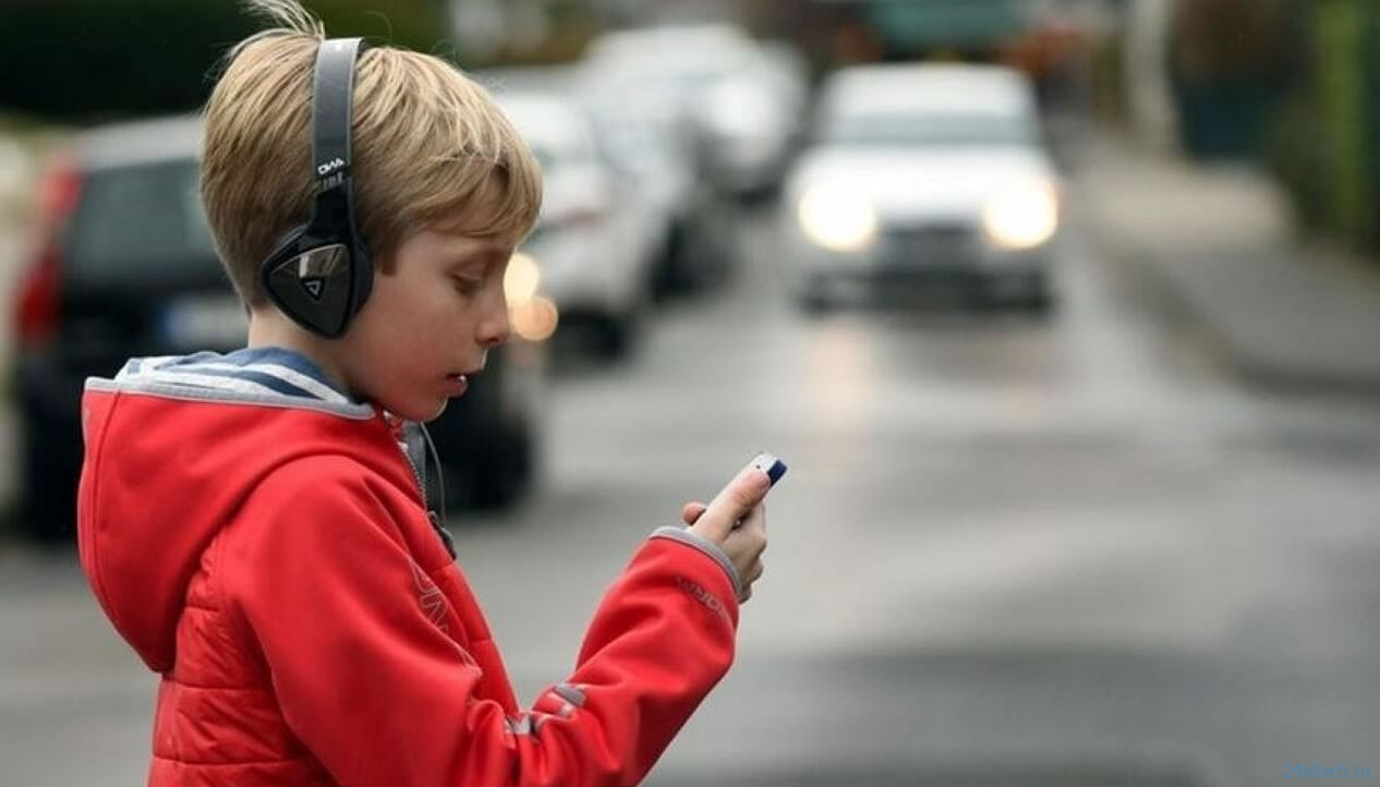 Громкая музыка в наушниках способна лишить слуха 1,3 миллиарда людей