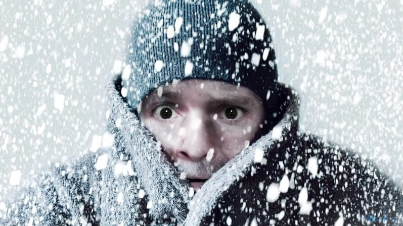 Ученые рассказали, почему люди простужаются на холоде