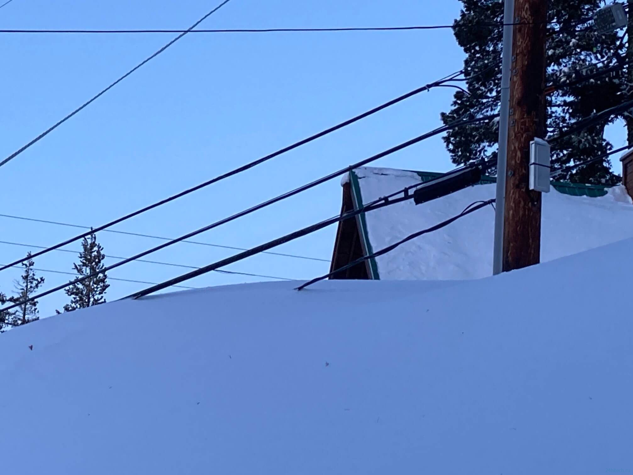 5-метровый снег заблокировал жителей Калифорнии в домах: подборка фотографий