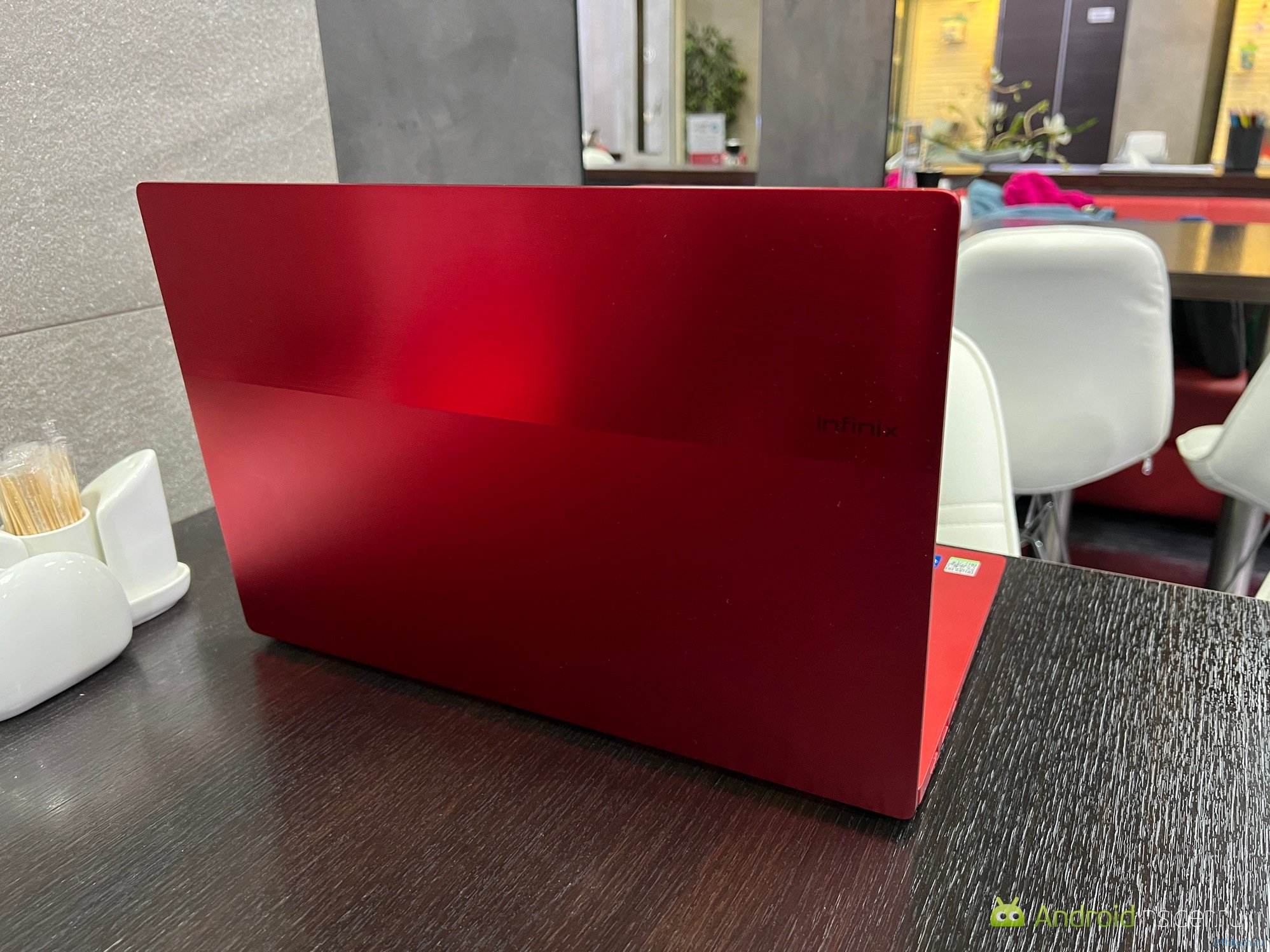 Яркий ноутбук в металлическом корпусе — обзор Infinix Inbook X2 Plus