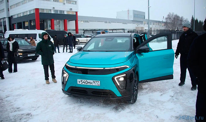 На российский «Атом» уже принимают предварительные заказы На российский «Атом» уже принимают предварительные заказы