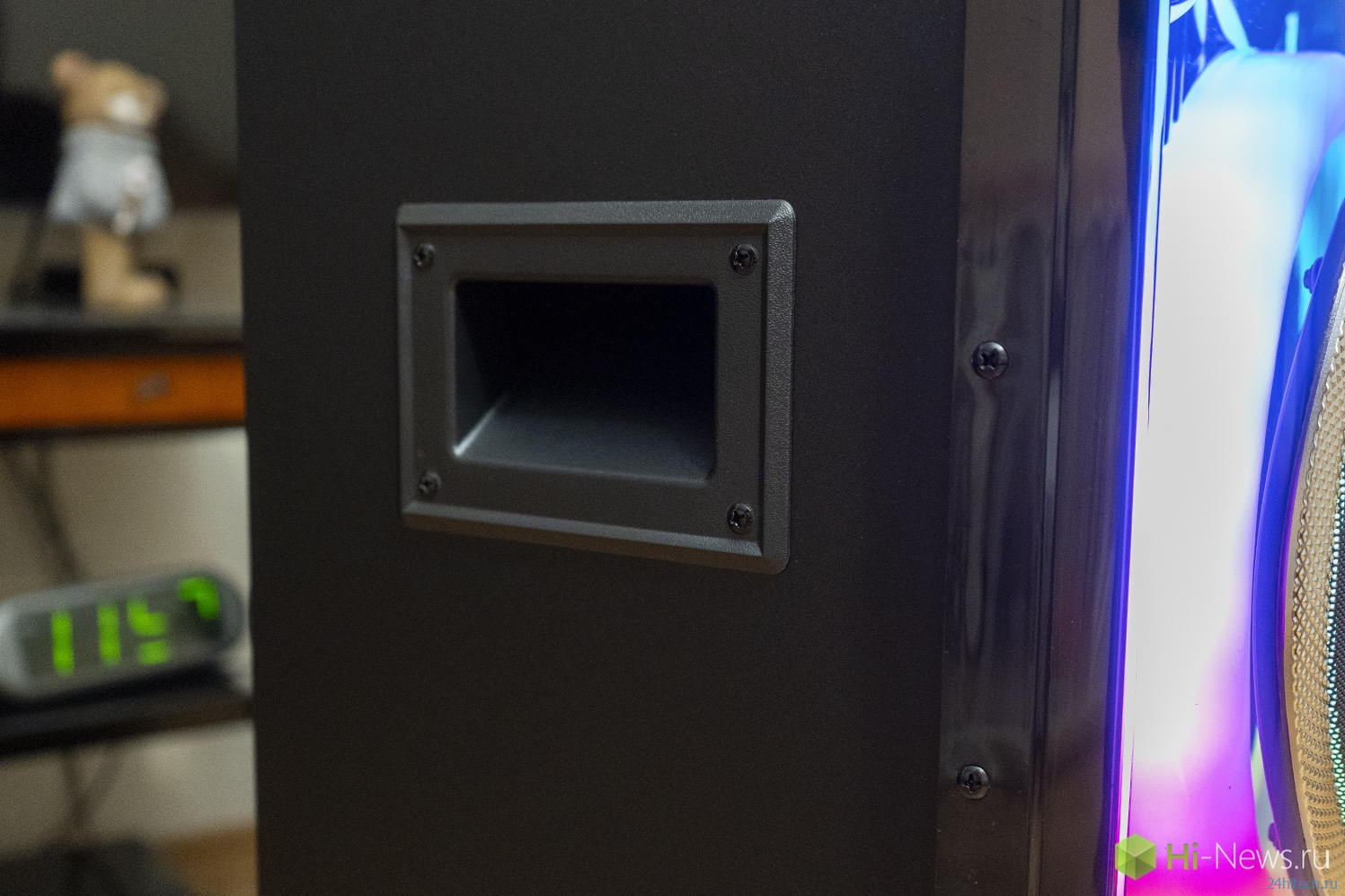 Когда нужно действительно много звука. Обзор аудиосистемы Урал Молот 203 Когда нужно действительно много звука. Обзор аудиосистемы Урал Молот 203