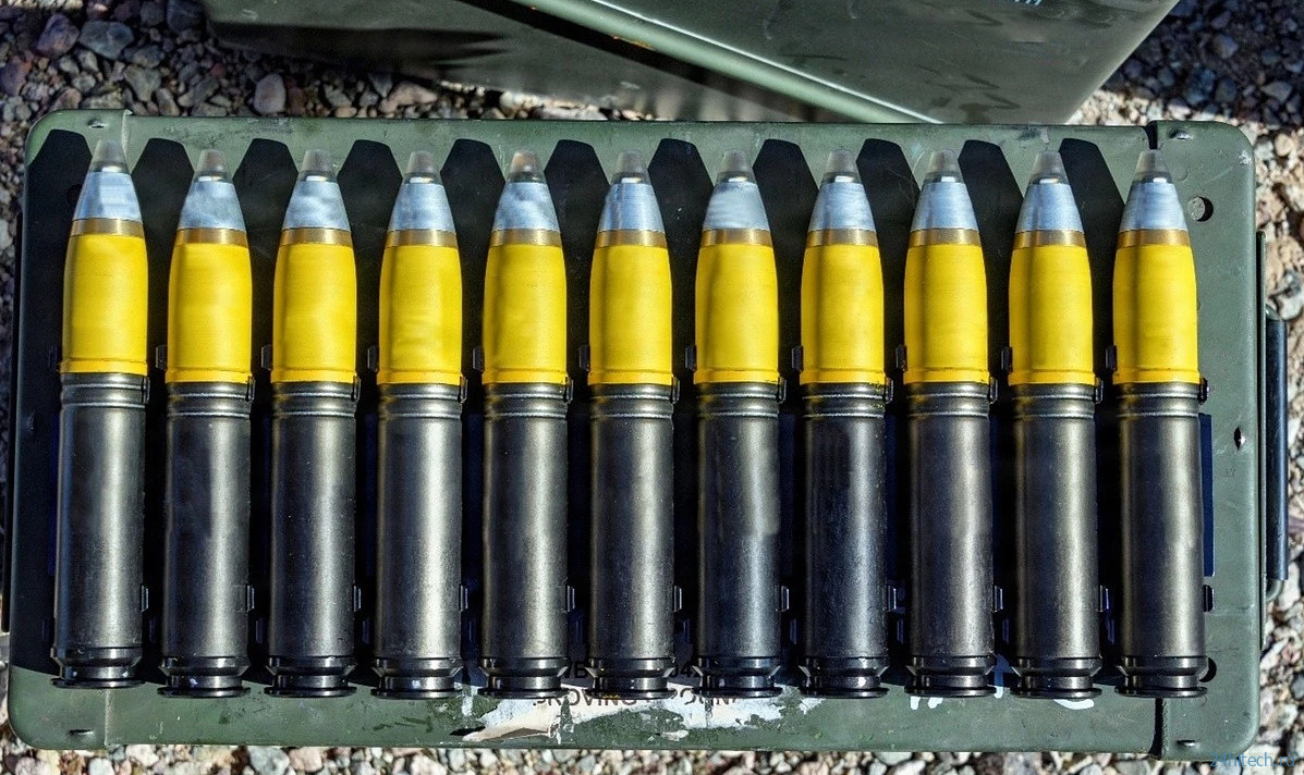 Новые разрывные снаряды превратят штурмовой АН-64 «Apache» в охотника на дронов Новые разрывные снаряды превратят штурмовой АН-64 «Apache» в охотника на дронов